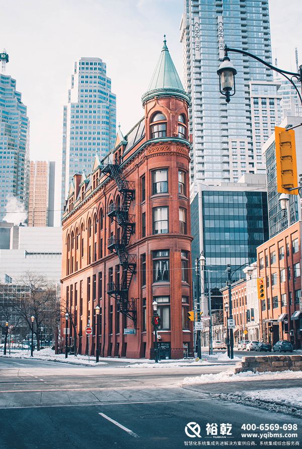 樓宇自控深度解析（概述、功能與優(yōu)勢(shì)、方案及應(yīng)用）