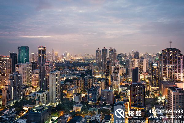 校園能耗監(jiān)測系統(tǒng)：構(gòu)建綠色校園的數(shù)字化先鋒