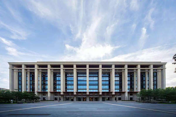 通過(guò)能耗監(jiān)測(cè)系統(tǒng)實(shí)現(xiàn)建筑節(jié)能改造！(圖1)