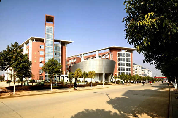 高校水電能耗浪費(fèi)嚴(yán)重，能源管理意識(shí)有待提高！(圖1)